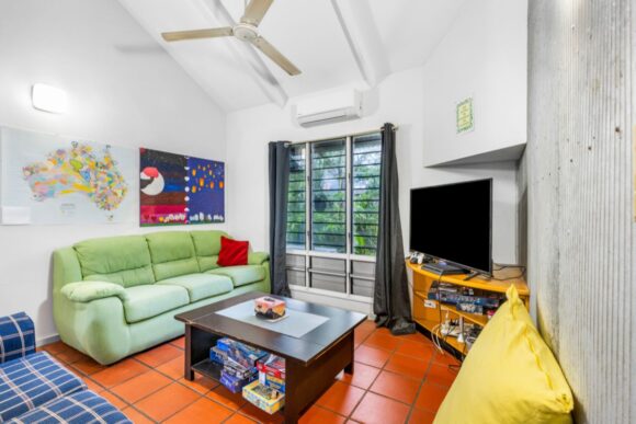 ywca-homelessness-services-youth-crisis-accommodation